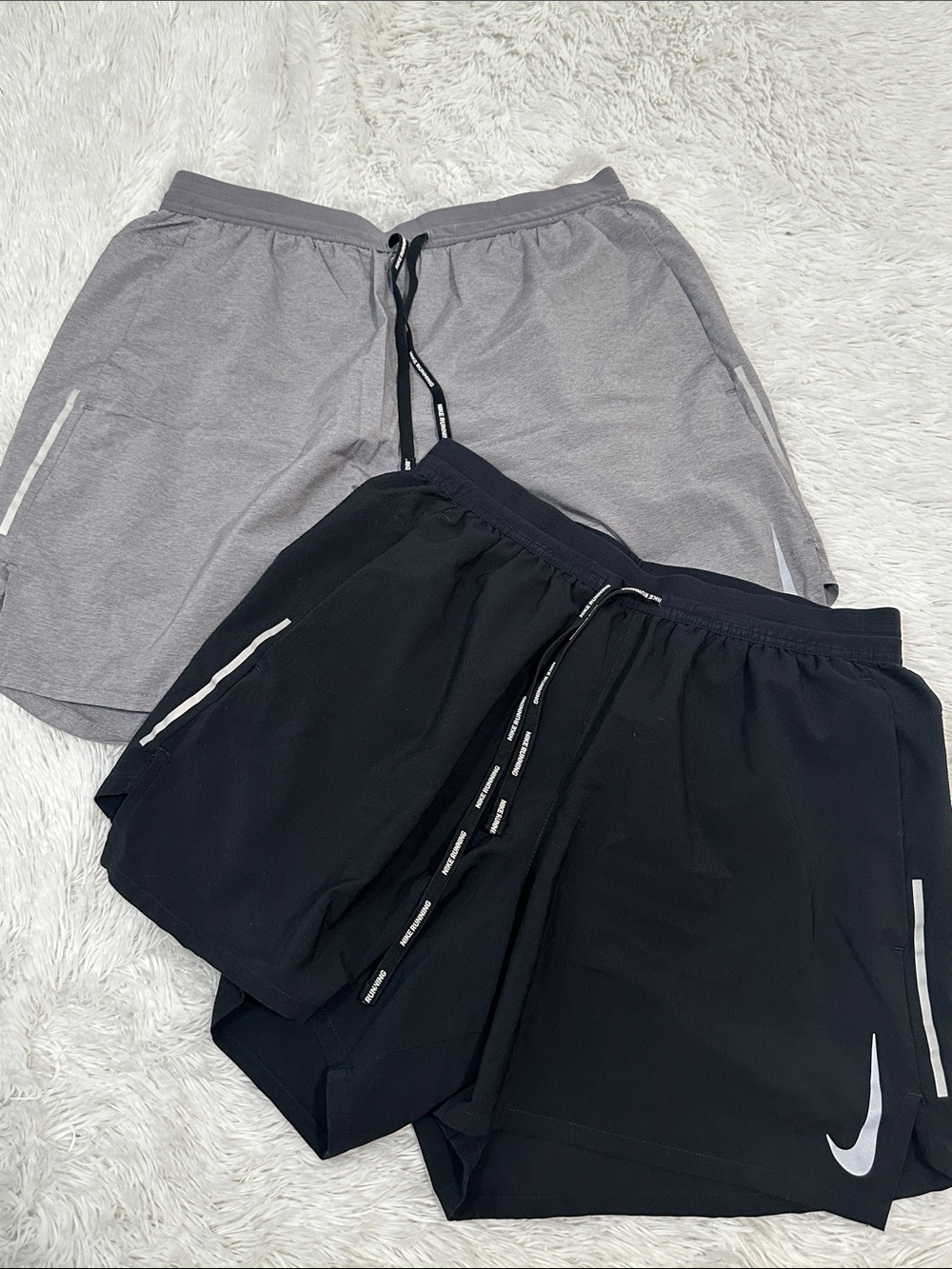 🏰 Bundle of 2 Nike Lined Running Shorts